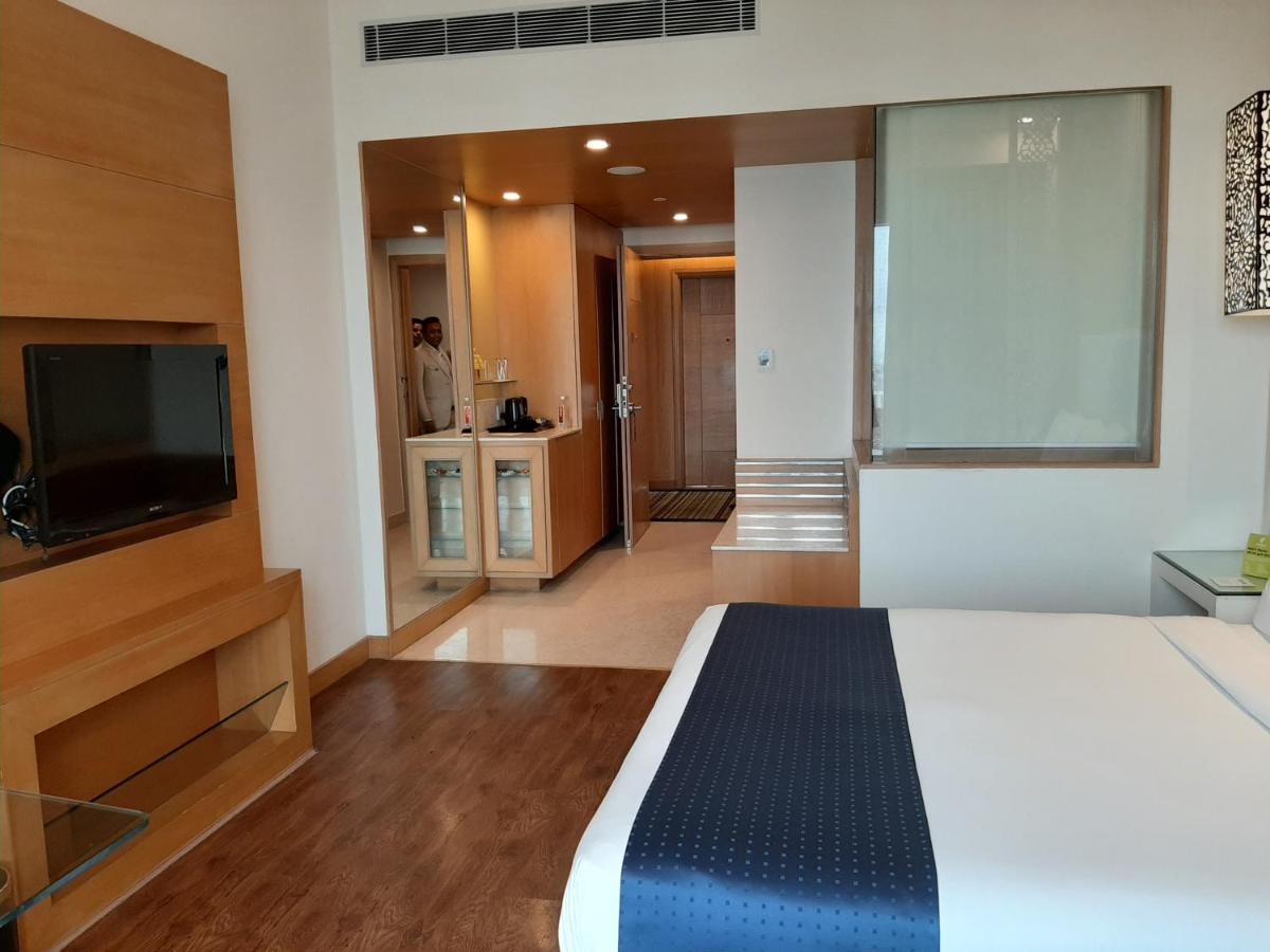 Holiday Inn Amritsar Ranjit Avenue By Ihg Exterior foto